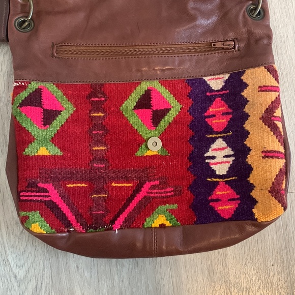 Artisan leather bag - Picture 4 of 10